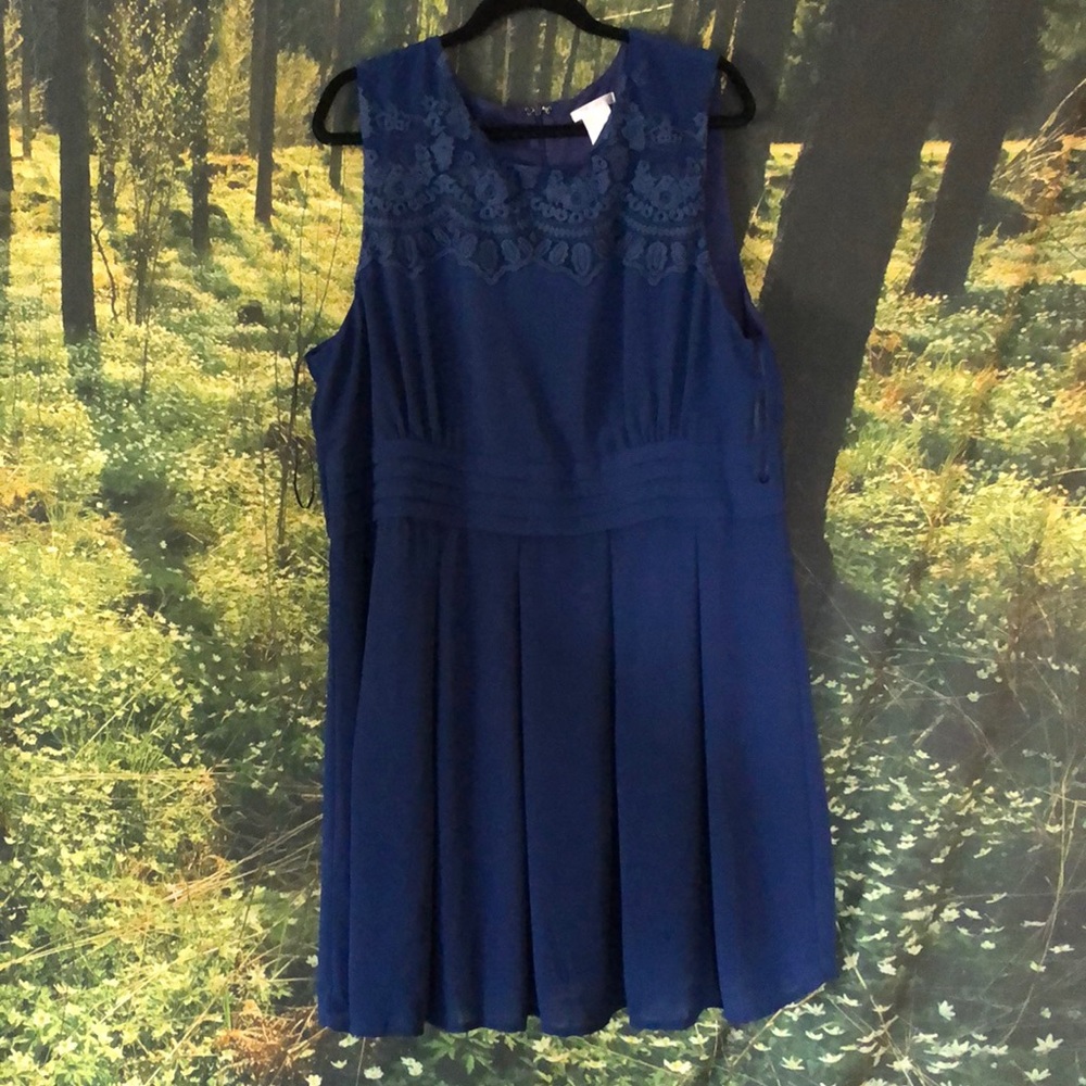 ASOS CURVE Blue lace dress